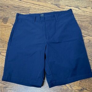 Men' J. Crew Navy Shorts, size 30.